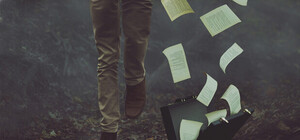 Фотофакт: донецкие сепаратисты распространяют бланки для референдума