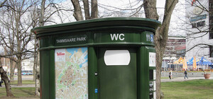 Как в Европе: в Киеве биотуалеты заменят на вакуумные уборные