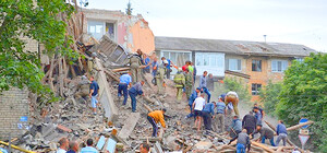 Жители разбомбленной пятиэтажки в Снежном: 