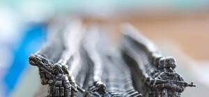 Недетские игрушки: в России начали продавать фигурки ополченцев ДНР [ФОТО]