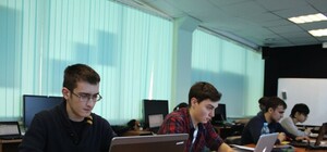 Харьковский вуз бесплатно научит школьников программированию