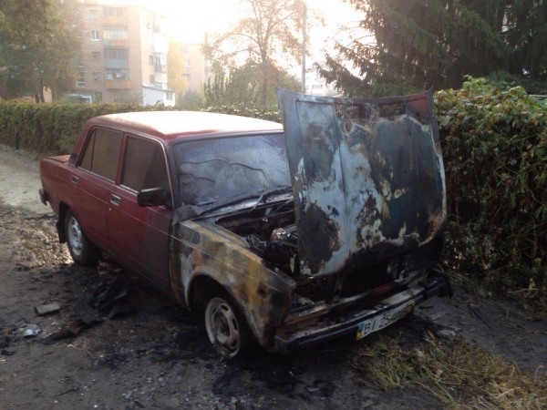 Новость - События - В Полтаве сожгли машину журналиста