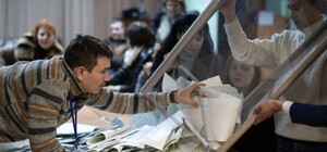 Мы запутались: Участковые комиссии ждут три километровые очереди