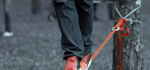 Идеи на выходные: учимся ходить по стропе и нырять с аквалангом