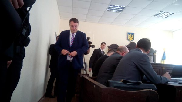 Новость - События - Геращенко встретился с Кернесом в суде