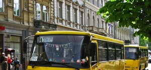 Львівські водії маршруток знов погрожують страйком (відео)