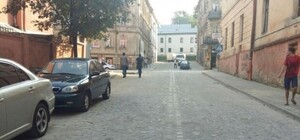 У  Львові для проїзду транспорту відкрили одну з вулиць