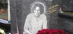 На Львівщині пошкодили склеп на могилі Кузьми Скрябіна