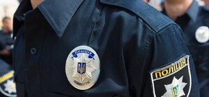 На Львівщині поліцейський покривав наркоторговців