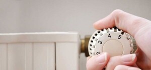 Львів'яни скаржаться на спеку в квартирах: куди телефонувати