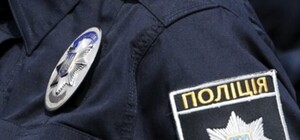 Жах: в центрі Львова під будинок підкинули дві димові шашки