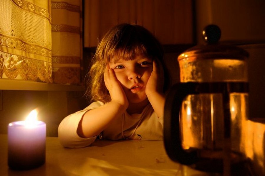 Новость - Коммуналка - И лампа не горит: полтавчанам отключили свет