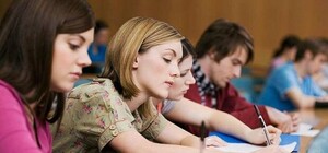 Абітурієнту на замітку: коли можна подавати паперові заяви до вишів