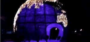 Смотри видео: в центре Запорожья установили огромный глобус