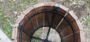 Как ими пользоваться: в парке им. Гагарина поставили урны без дна