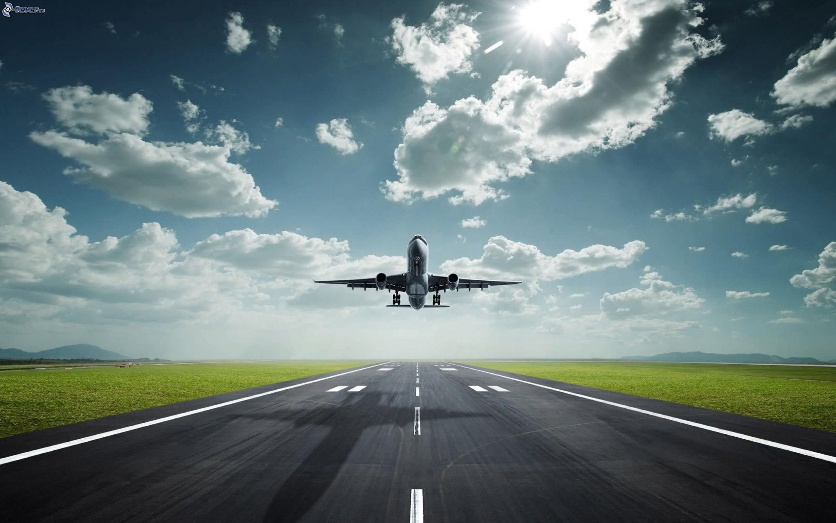 Новость - Транспорт и инфраструктура - Полетели: уже скоро полтавский аэропорт отправит первый рейс