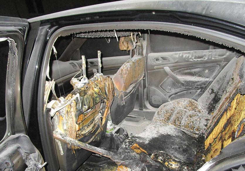 Новость - События - Ночью под Полтавой сожгли автомобиль депутата