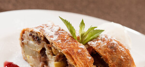 Флячки, зупки, книдлі: ТОП ресторанів у Львові, де подають автентичні галицькі страви