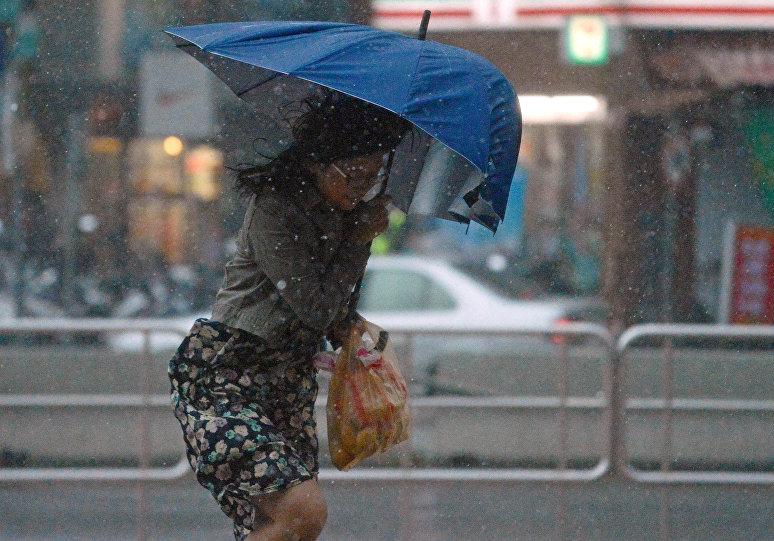 Новость - События - Зонтик не спасет: в Полтаве объявили штормовое предупреждение