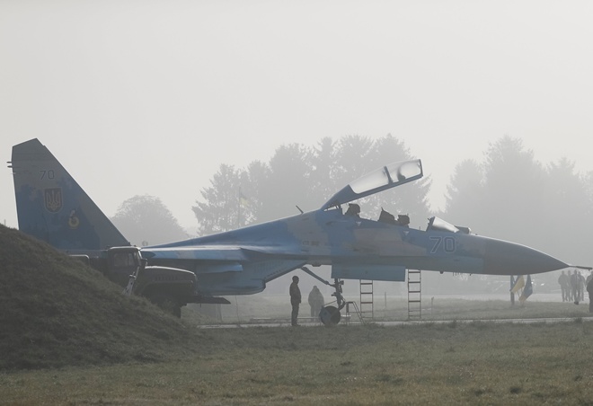 Новость - События - В Винницкой области во время учений разбился истребитель Су-27