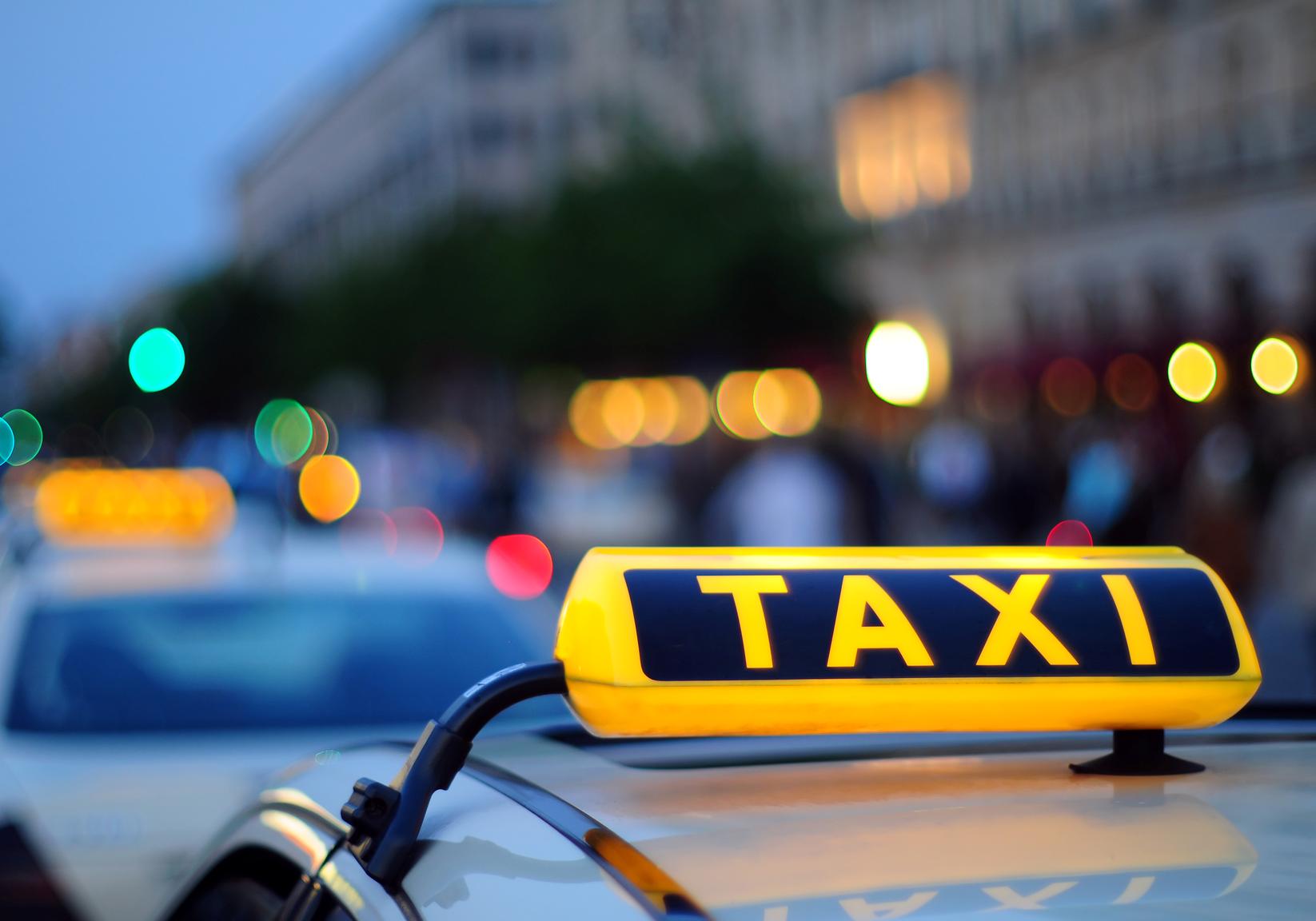 Новость - Транспорт и инфраструктура - Охота на таксистов: в Полтаве штрафуют нелегальных перевозчиков