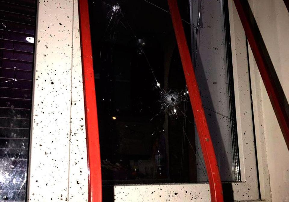 Новость - События - Осколки летели в окна: ночью на Браилках взорвалась граната