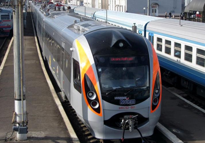 Новость - Транспорт и инфраструктура - Не жди зря: поезд Харьков - Киев не будет останавливаться на трех станциях Полтавской области
