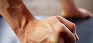 Ничего святого: в монастыре Крыма пьяный паломник до смерти избил другого