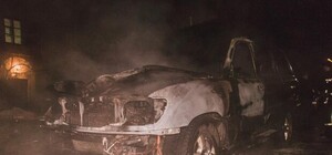 Ночью на проспекте Победы сожгли автомобиль депутата Киевсовета