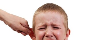 Массаж ушей: в одной из элитных одесских школ детям ставят синяки