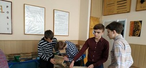 Весна пришла: полтавские лицеисты мастерят птичьи домики