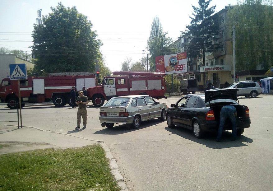 На Алмазном пожарка попала в ДТП