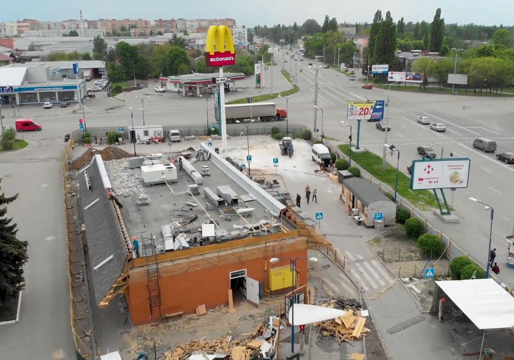 В Полтаве проходит реконструкция McDonald’s