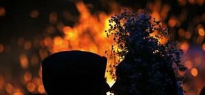 Собери икебану и иди к русалкам: как провести аутентичную пикник-тусовку на Троицу