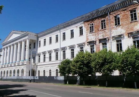 Полтавский горсовет передал Кадетский корпус в собственоость государства