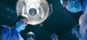 Врачебная ошибка: в Одессе при пластической операции погибла девушка