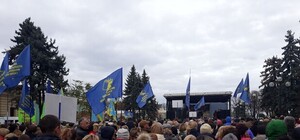 Не стой в пробке: под Верховной Радой учителя протестуют из-за нового законопроекта