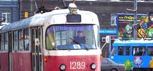 Из-за обрыва провода старики больше часа мерзли на морозе