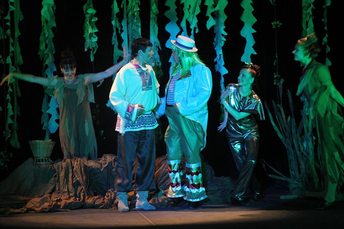 Фото: https://teatr-gogolya.pl.ua/