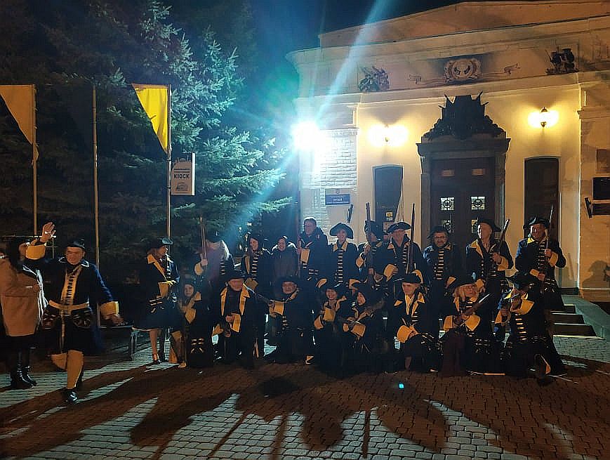 Театрализованная ночная экскурсия Мифы и факты Полтавской битвы. Фото: battle-poltava.org