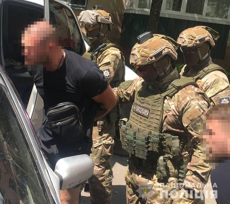 Задержание в Полтаве. Фото: https://www.facebook.com/DSI.police.ukraine/?ref=page_internal