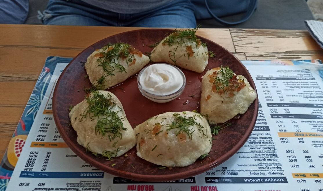 "Галушка". Фото: https://www.tripadvisor.ru/ShowUserReviews-g298047-d11801230-r506812029-Galushka-Poltava_Poltava_Oblast.html