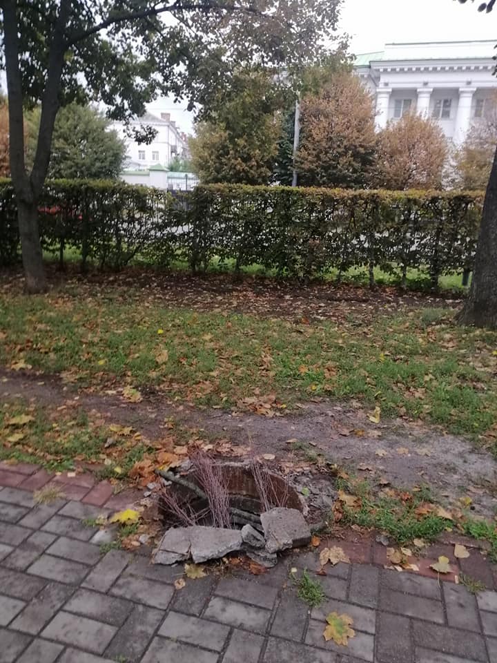 Колодец в Корпусном саду. Фото: https://www.facebook.com/groups/556241621158001/?multi_permalinks=4423292991119492&hoisted_section_header_type=recently_seen