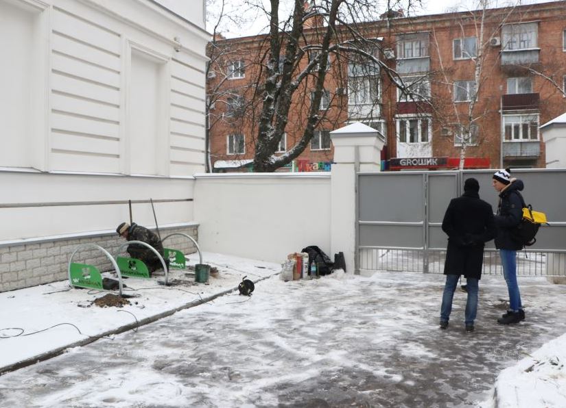 Парковками будут пользоваться ученики и учителя. Фото: https://rada-poltava.gov.ua/