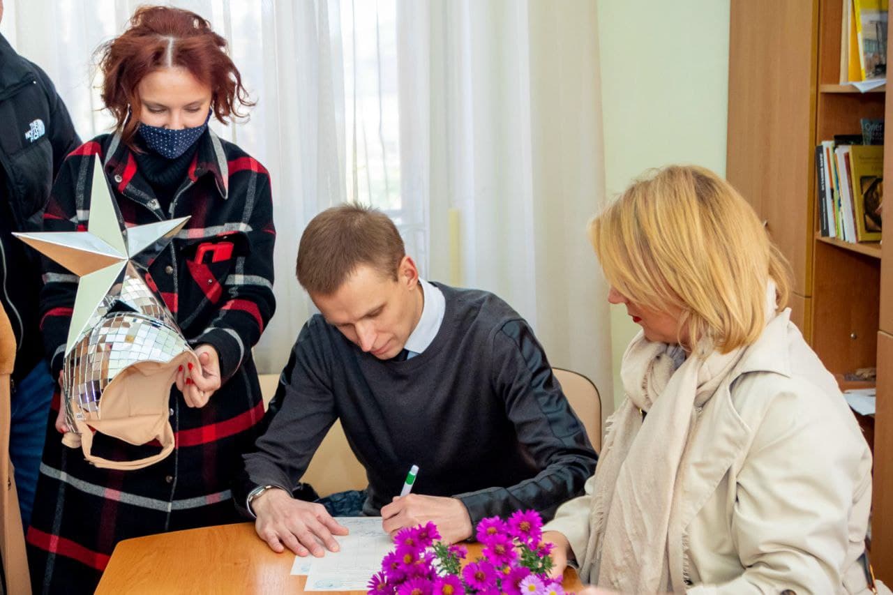 Вошла в историю: "звезду" Сердючки выставят в краеведческом музее фото 2 1