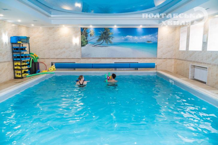 Басейн преміум фітнес-клубу &laquo;Вітамін&raquo;
