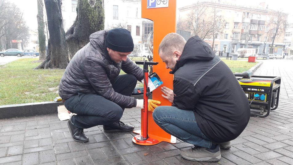 В Полтаве благоустраивают велоинфраструктуру