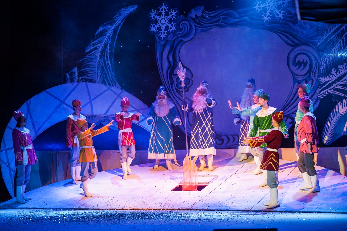 Фото: https://www.muzkom22.ru/