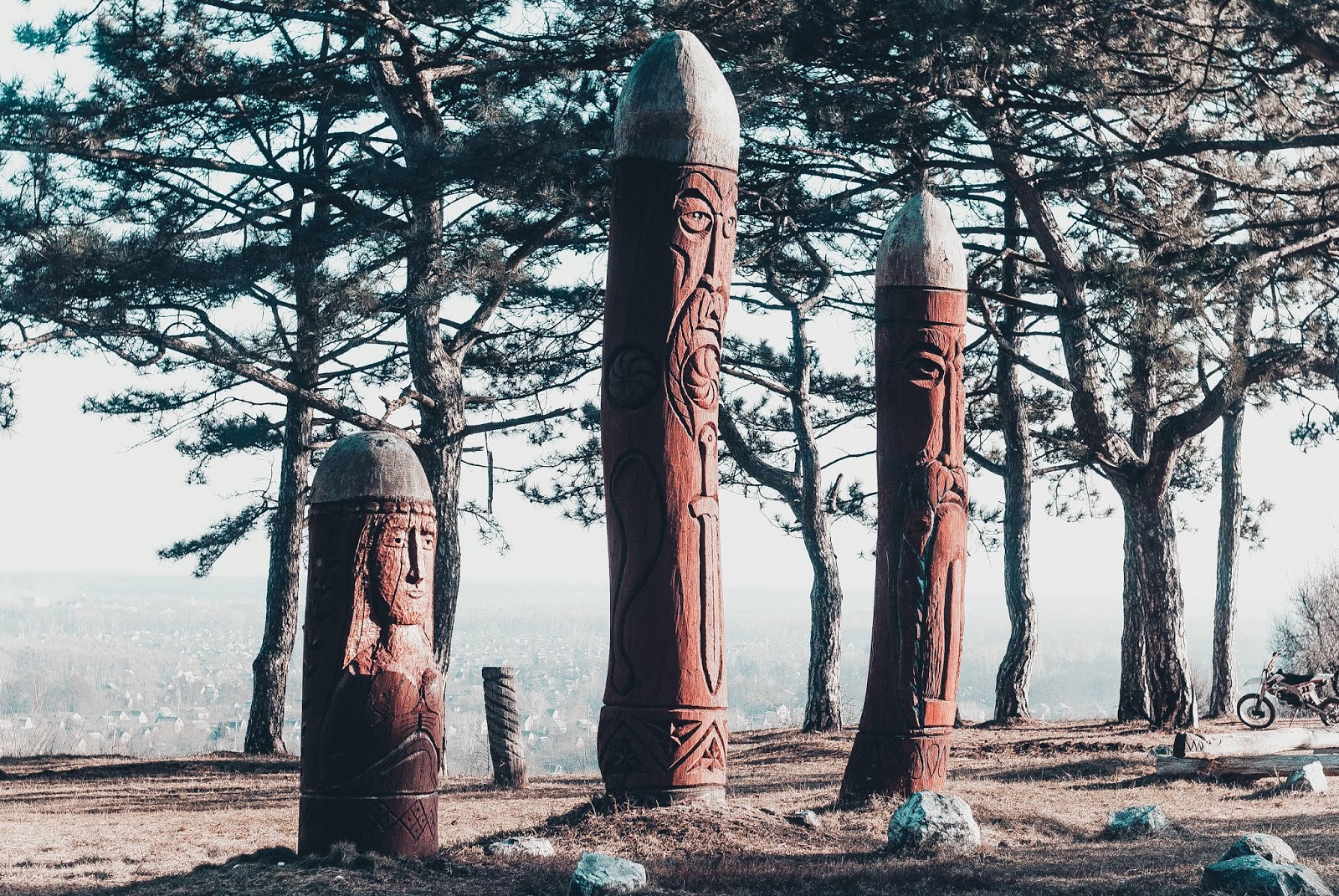 Языческое святилище под Полтавой