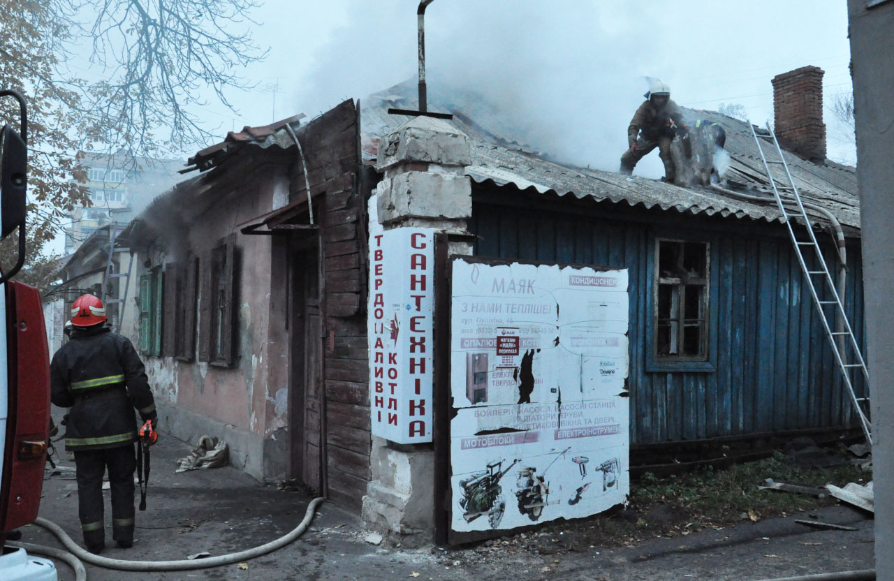 Полиция устанавливает причины смерти неизвестного.  Фото: https://poltava.to/news/58381/